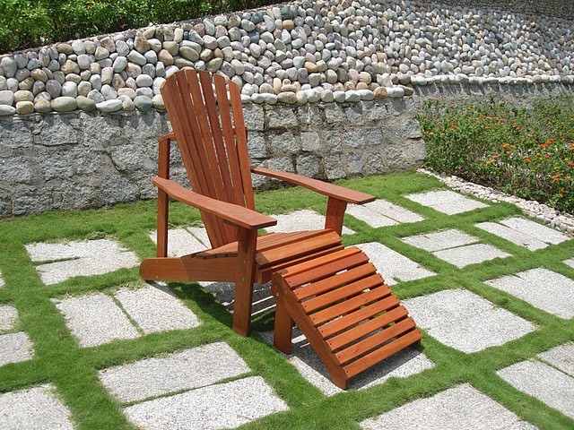 Outdoor Wood Adriondack Chair With  Footrest